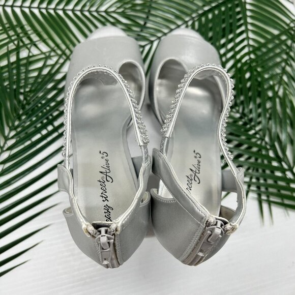 Easy Street Flash Silver Satin Open Toe Heeled Dress Sandals Size 9.5 WW NWB - Picture 8 of 14